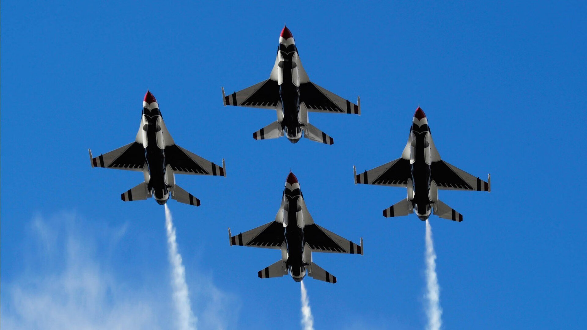 九游娱乐官方网站-从蓝桥到安联，阿克的一击如何定义德国足球对切尔西的战术解构